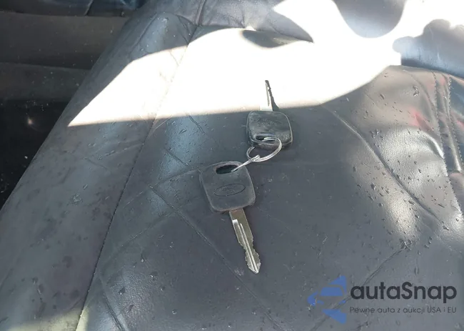 4M2ZU52P5XUJ02880: 40687017