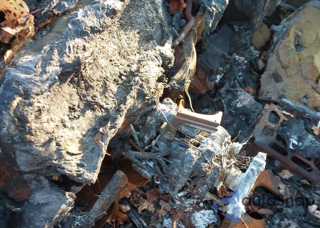 1LNHM81W0YY823982: 40688282