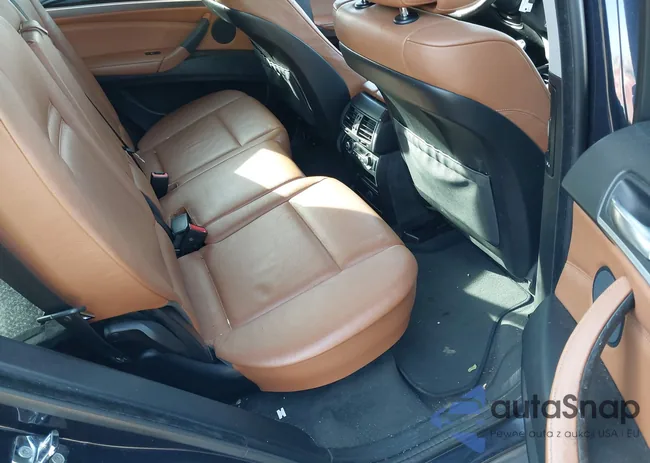 5UXFE43599L260644: 40688377