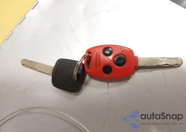 1HGCM66577A002700: 40688549