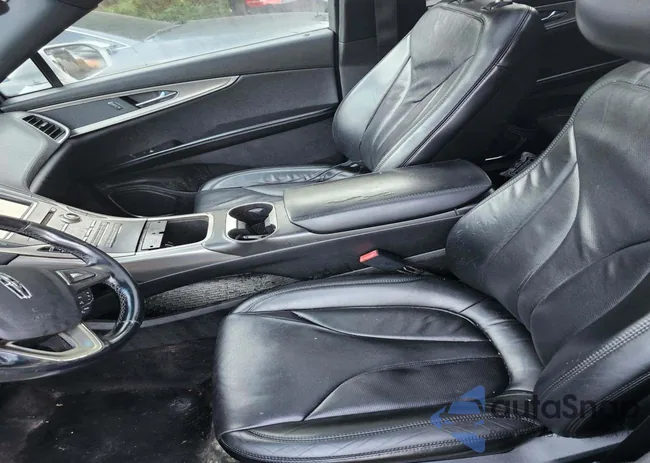 2LMTJ6LR8GBL33112: 40687683