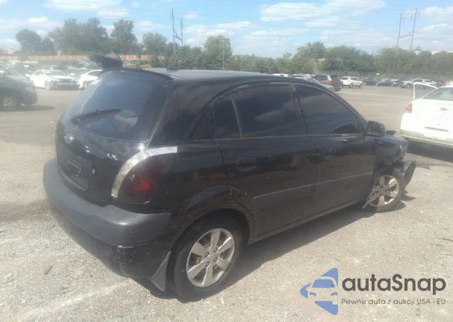 KNADE243496517618: 40687808