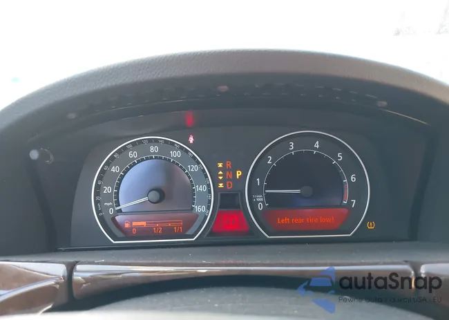 WBAHN83508DT81635: 40689294