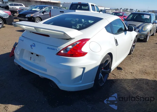 JN1AZ4EH2DM881009: 40689309