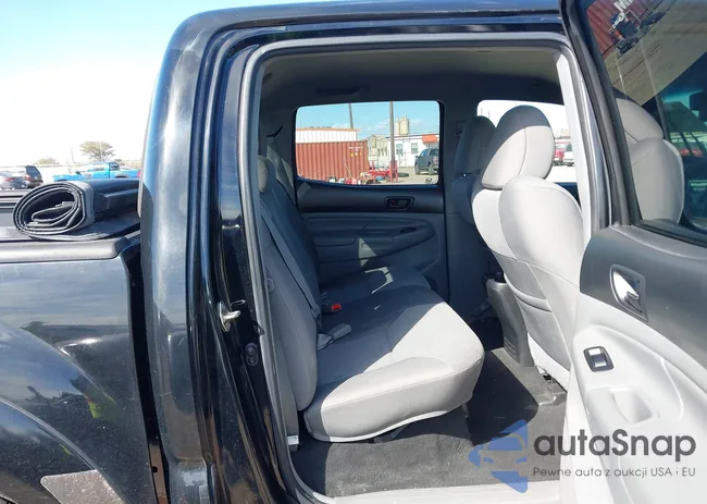 3TMLU4EN2FM169326: 40689500