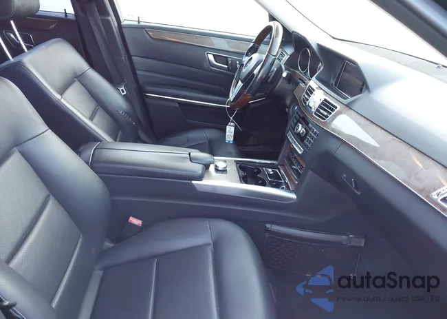 WDDHF8JB9EA880221: 40689623