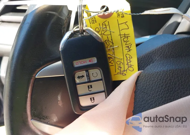 2HGFC1F76HH657681: 40689843