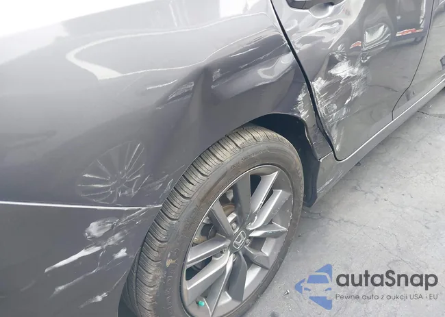 19XFC1F36LE220277: 40689898