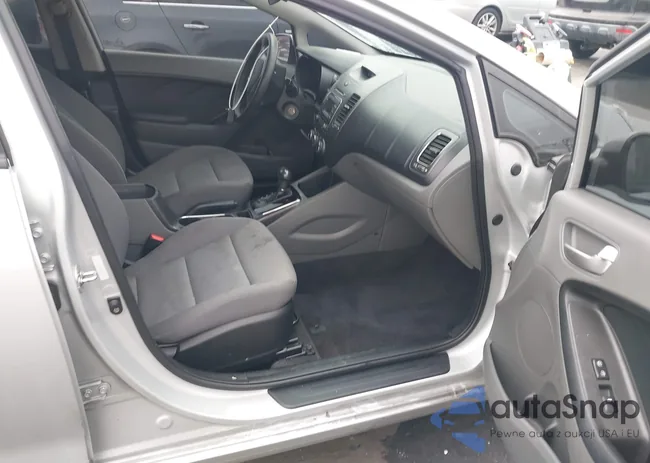 3KPFK4A73HE098998: 40691377