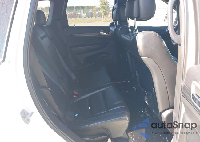 1C4RJEBG1KC689690: 40690773