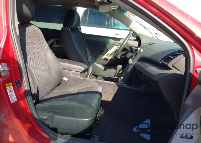 4T1BF3EK1BU657741: 40691017