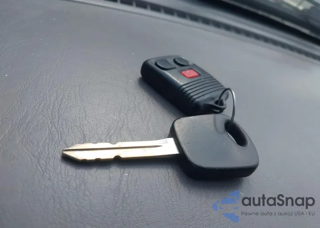 4F2CU09162KM44567: 40691033