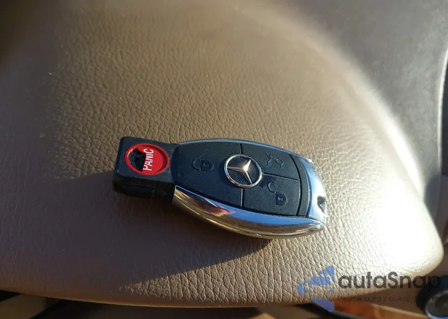 WDBUF56X28B190612: 40692294