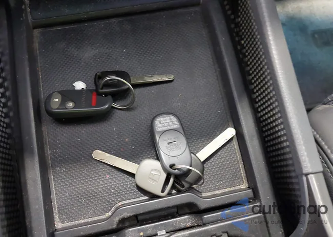 2HKYF18594H620622: 40691953