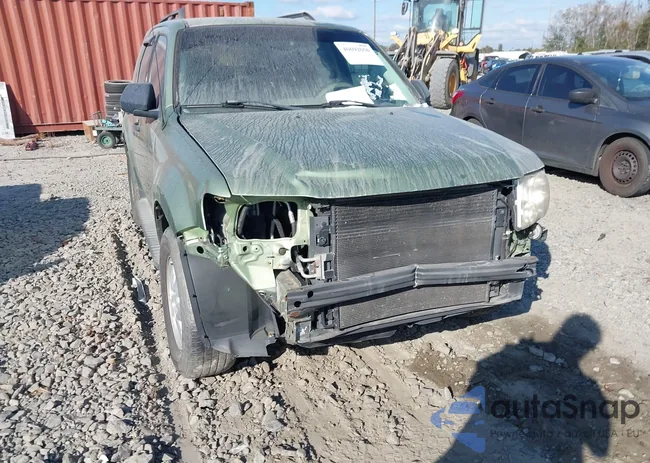 1FMCU02Z48KB00157: 40692050