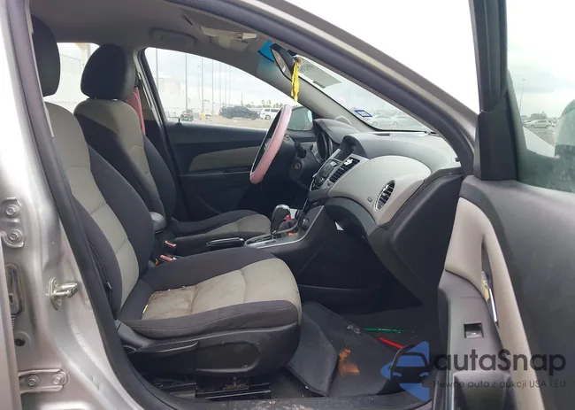 1G1PC5SH9C7386086: 40692056