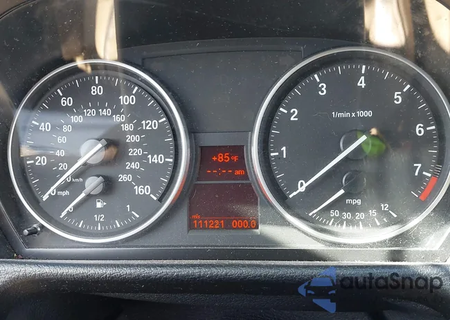 WBAVL1C57FVY30820: 40693352