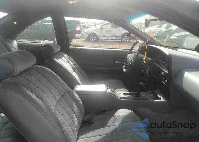 1FAPP6247PH147401: 40693557