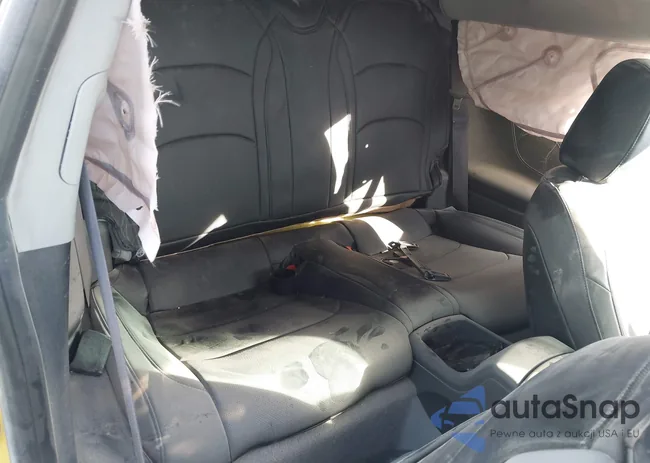 1G1FB1RS6H0190275: 40693905