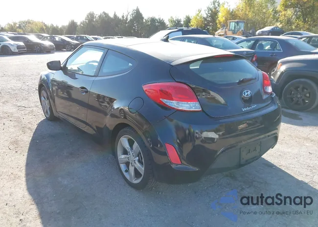 KMHTC6AD9FU234689: 40693991