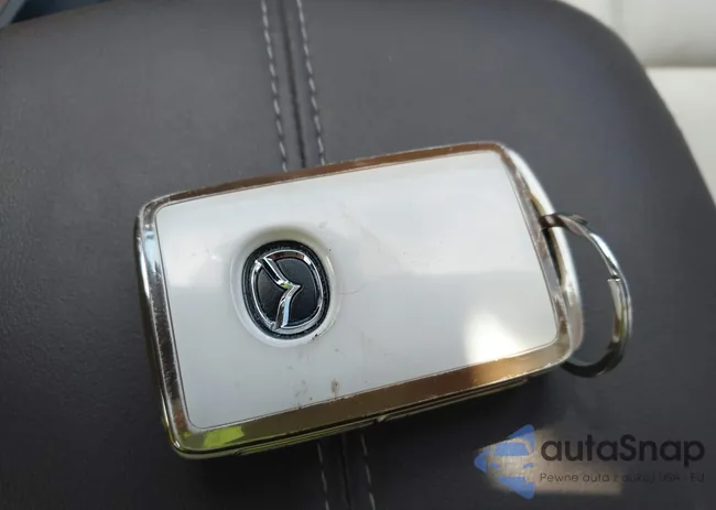 3MVDMBEY5MM232000: 40694013