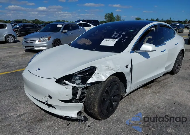 5YJ3E1EA8LF783631: 40696383