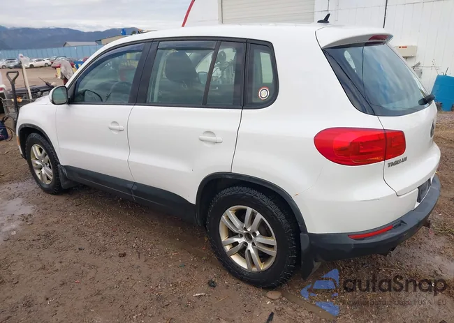 WVGBV7AX5CW565694: 40695927