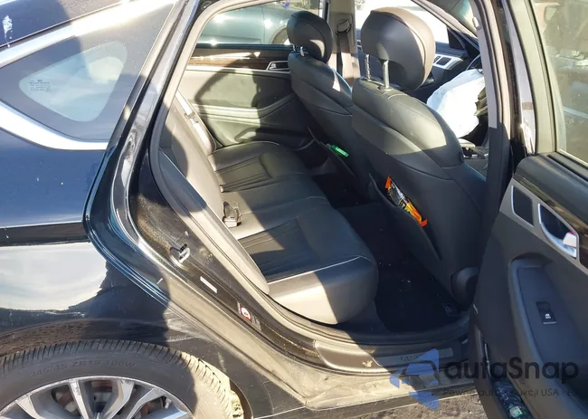 KMHGN4JE5FU039746: 40697431