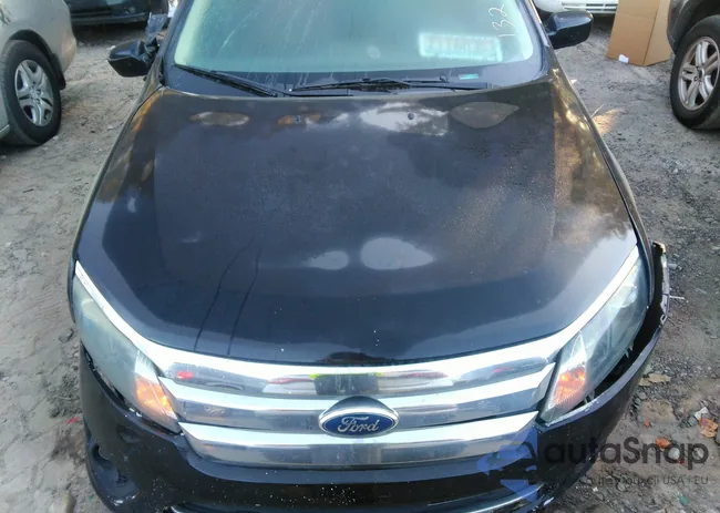 3FAHP0JG2CR132360: 40696797