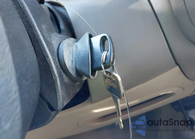 1FTDX1768VNC93587: 40698498