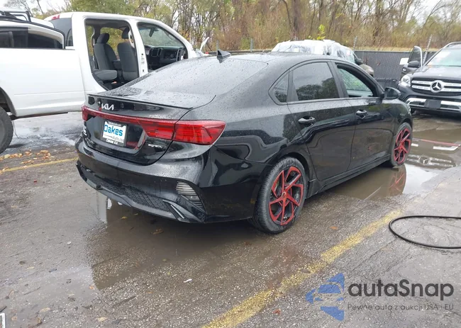 3KPF54AD4NE436546: 40700597