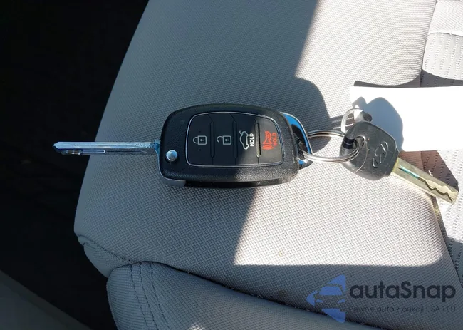 5NPE24AF9HH439125: 40700655