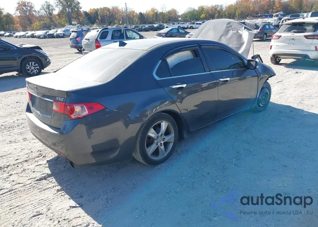 JH4CU2F41CC025935: 40700727