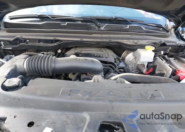 1C6SRFFT7MN717949: 40700982