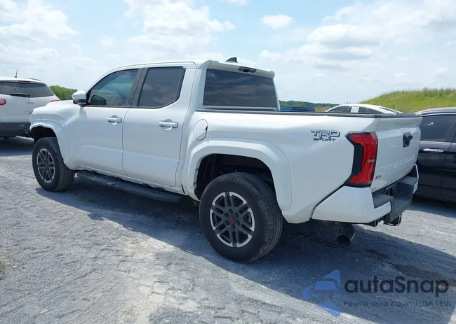 3TYKB5FN3RT006313: 40702321