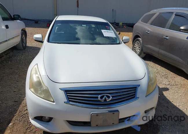 JN1CV6AP4AM402162: 40703584