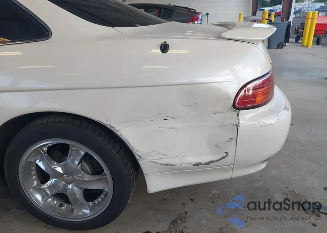 JT8CD32Z8W1002627: 40702926