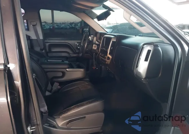 3GTP1UEC2EG521973: 40704243