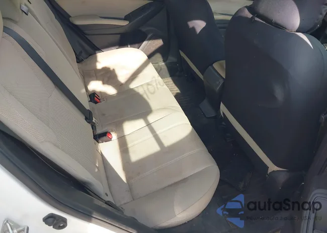 4S3GTAA61J3705467: 40705563