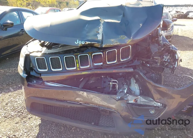 3C4NJDBB8MT537958: 40705924