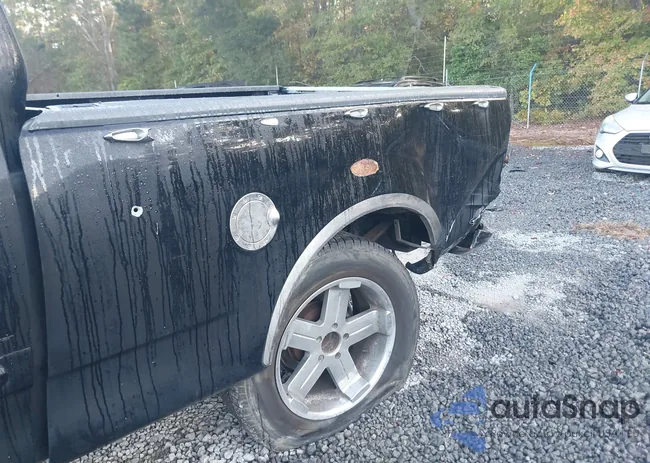 1FTRX17L8YNA60437: 40709243