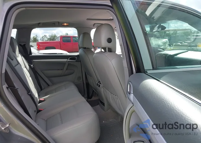 WP1AA29P29LA11329: 40709258