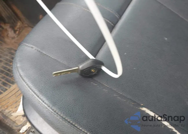 WBXPC93418WJ18272: 40709499