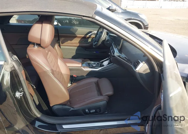 WBA43AT08RCN69844: 40708767