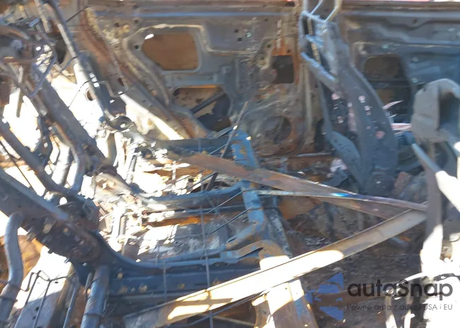 JN8AT2MV7HW255464: 40710168