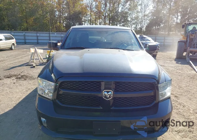 1C6RR7FT3DS631463: 40712084