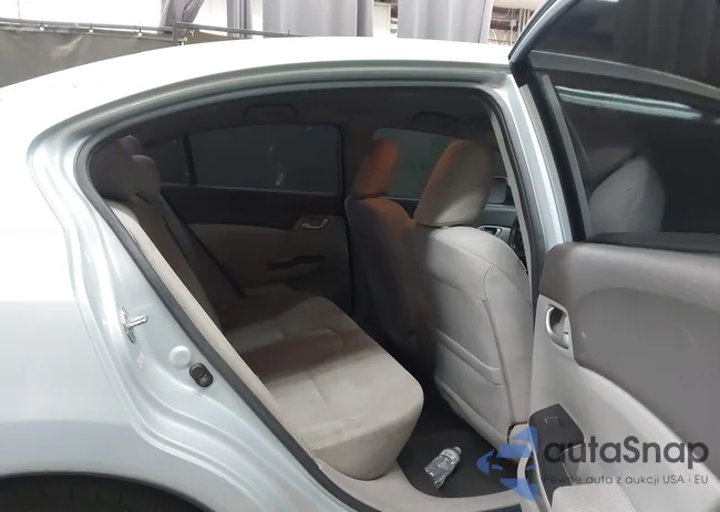 19XFB2F56CE309907: 40711624