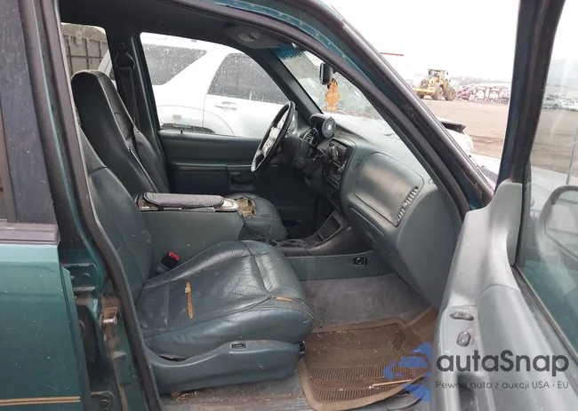 4M2ZU52P6WUJ37166: 40711982