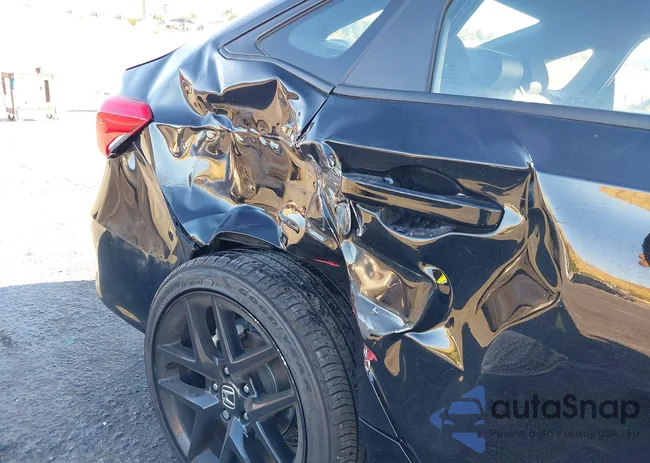 2HGFE2F52RH525775: 40717179