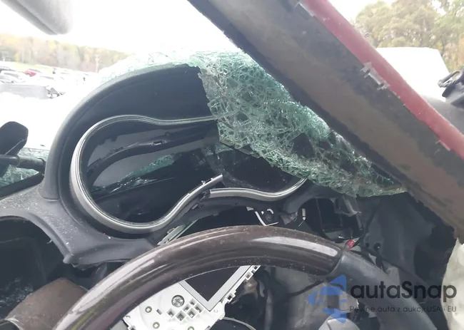 1C4RJFJT3KC541853: 40717312